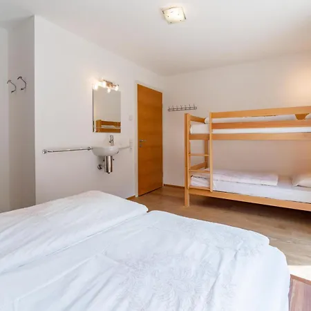 Apartment Drei Berge 2 *